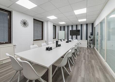 Office Space George Street - Image 2