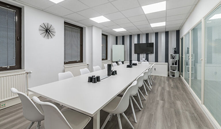 Office Space George Street - Image 2