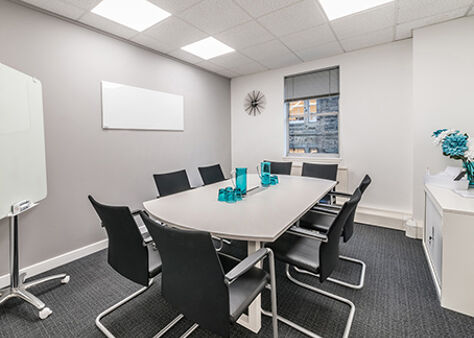 Office Space George Street - Image 9