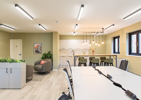 Office Space Hatchers Yard - Image 5