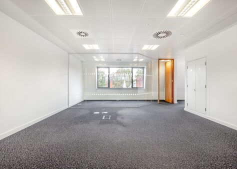 Office Space 46 Chancery Lane - Image 2