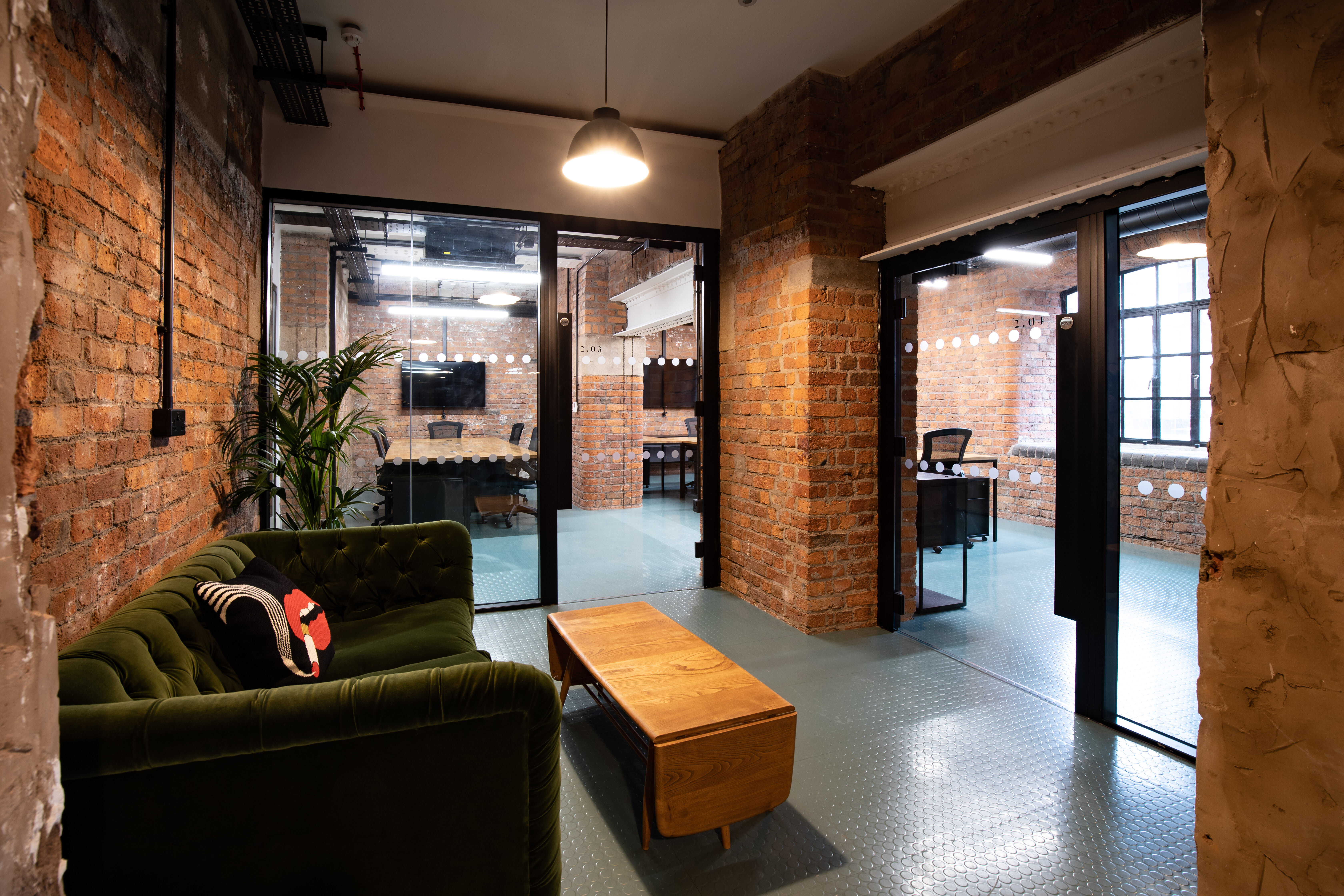 Office Space Bonded Warehouse  - Image 14