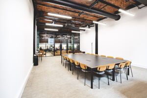 Office Space Bonded Warehouse  - Image 7