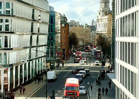 Office Space Cannon Street - Image 5