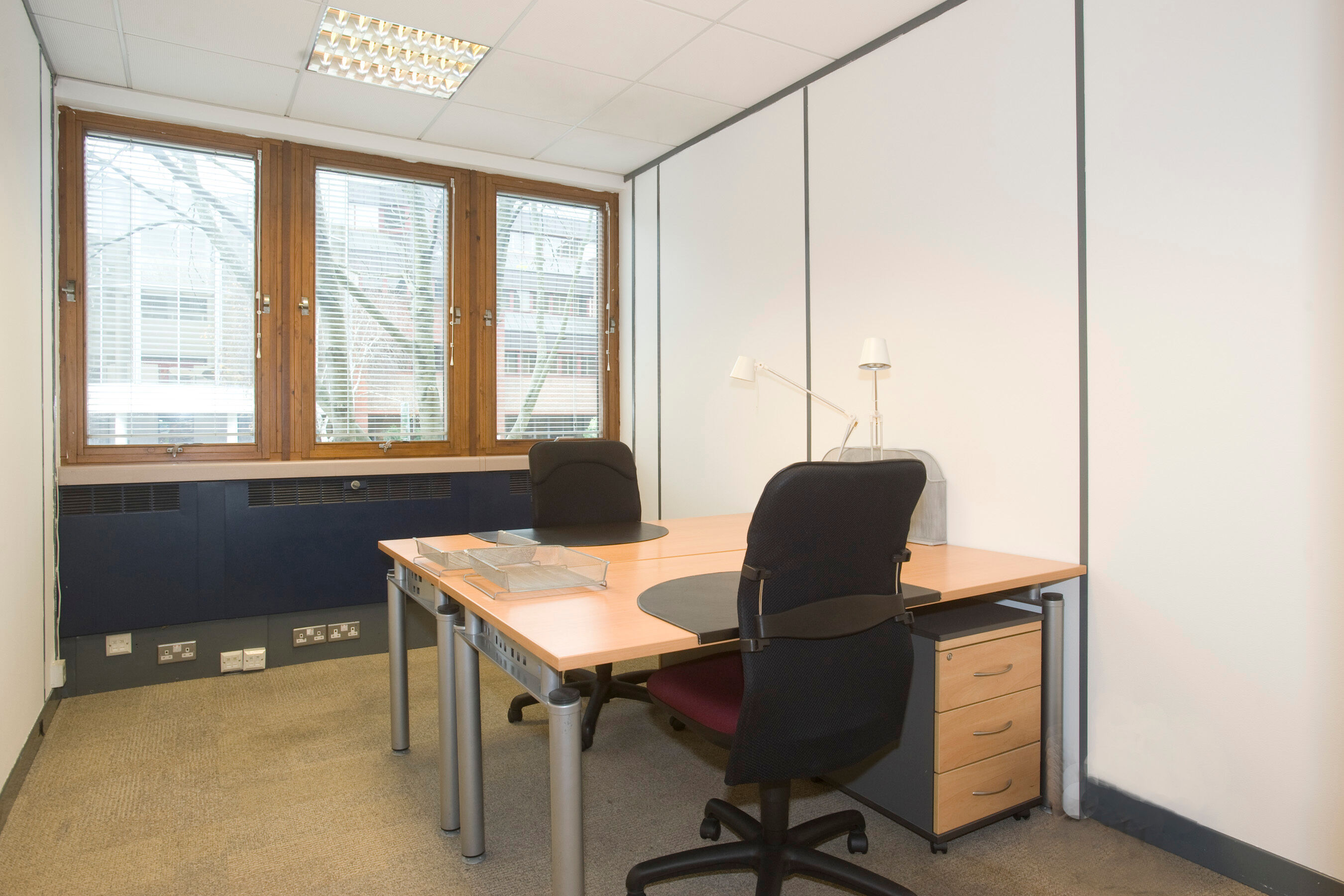 Office Space Epsom Centre - Image 7