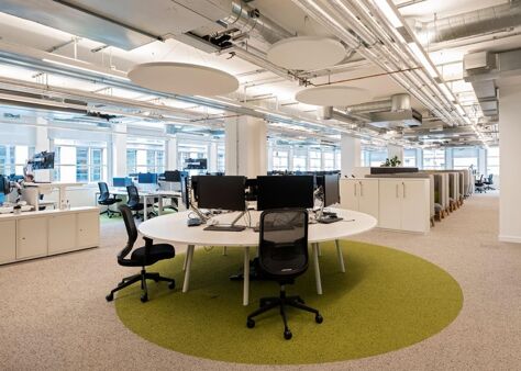 Office Space One Oliver's Yard - Image 4