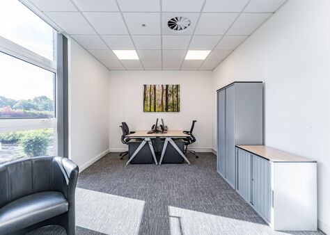Office Space Birmingham Business Park - Image 16