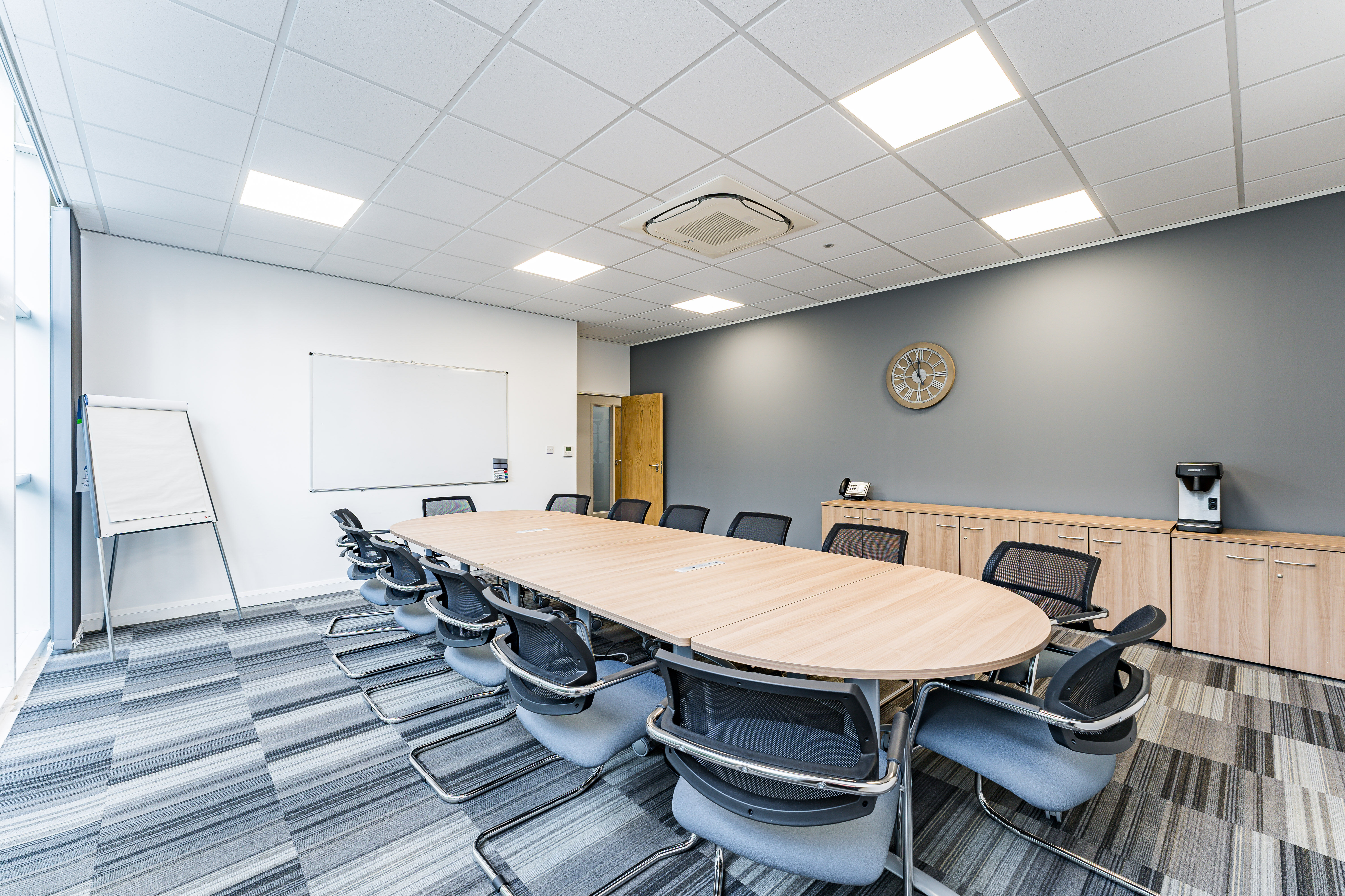 Office Space Birmingham Business Park - Image 10