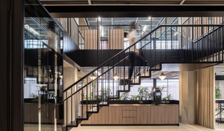 Office Space Myo Victoria Street - Image 3