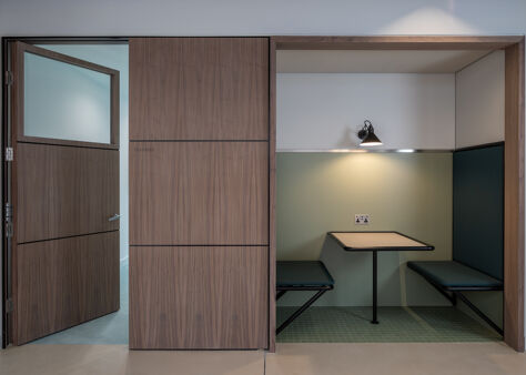 Office Space Myo Victoria Street - Image 4