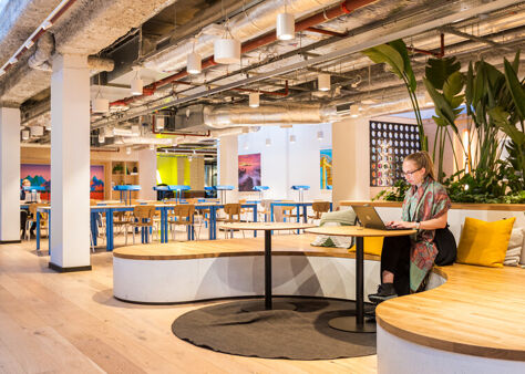 Office Space 1 Waterhouse Square - Image 3