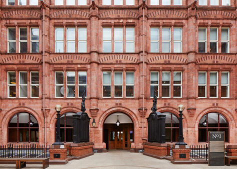 Office Space 1 Waterhouse Square - Image 1