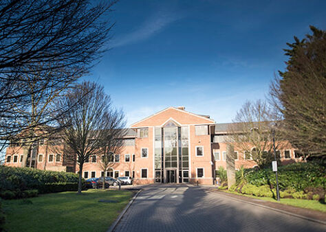 Office Space Bath Road - Image 1