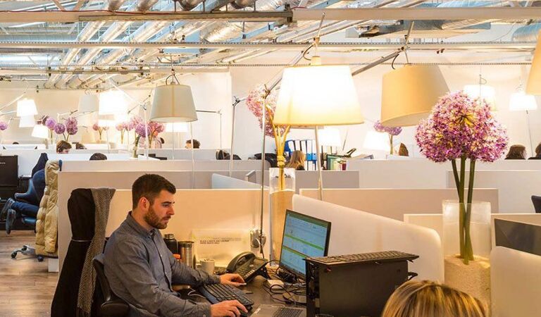 Office Space Le Bureau - Image 2