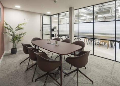 Office Space Thirty Lighterman - Image 16