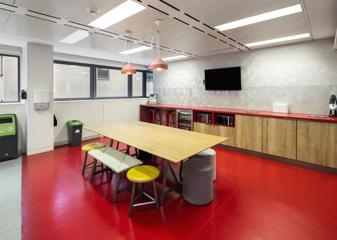 Office Space Moorgate - Image 4