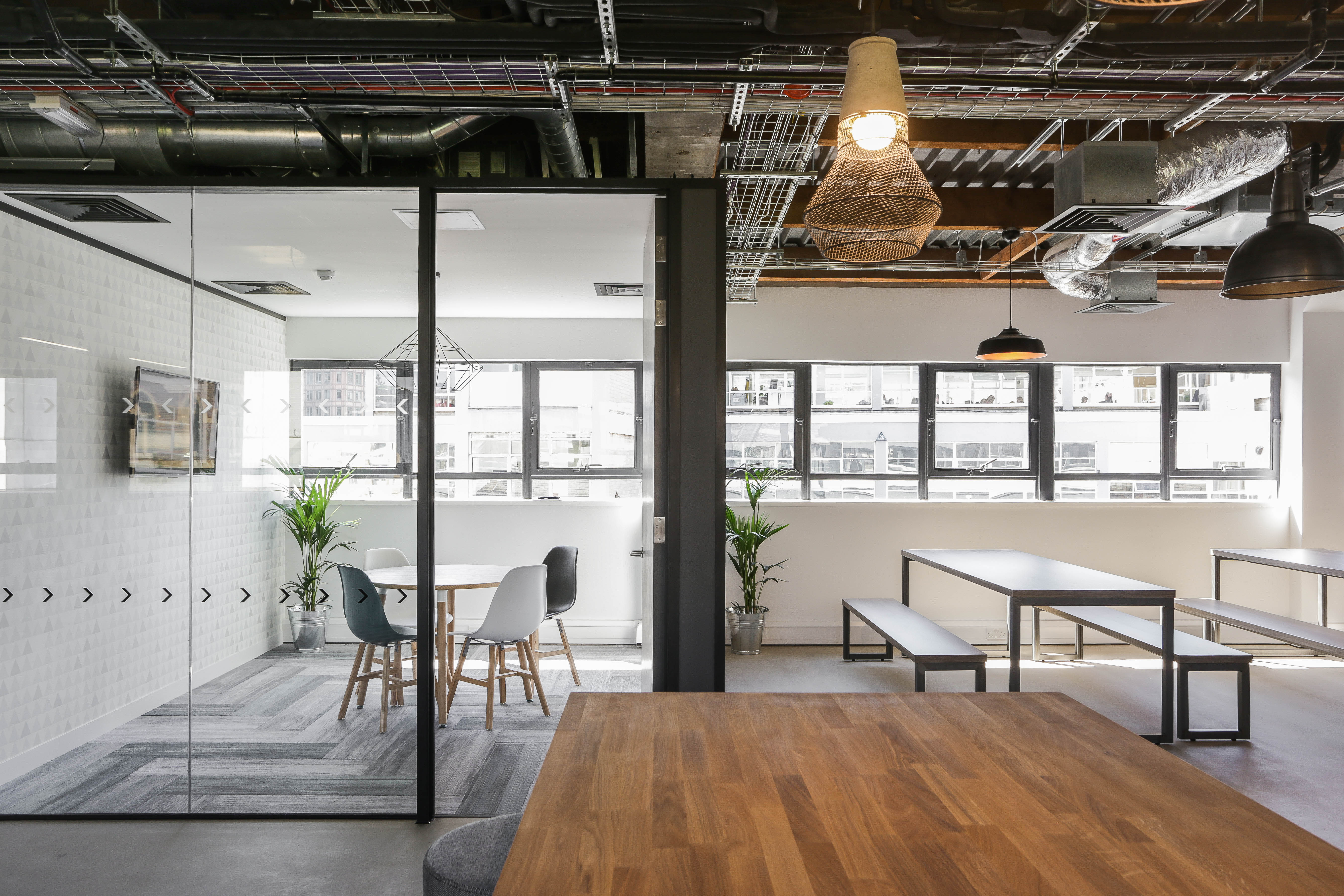 Office Space Shoreditch - Image 6