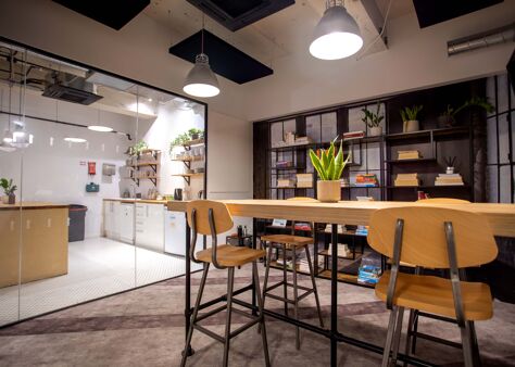 Office Space Shoreditch - Image 13