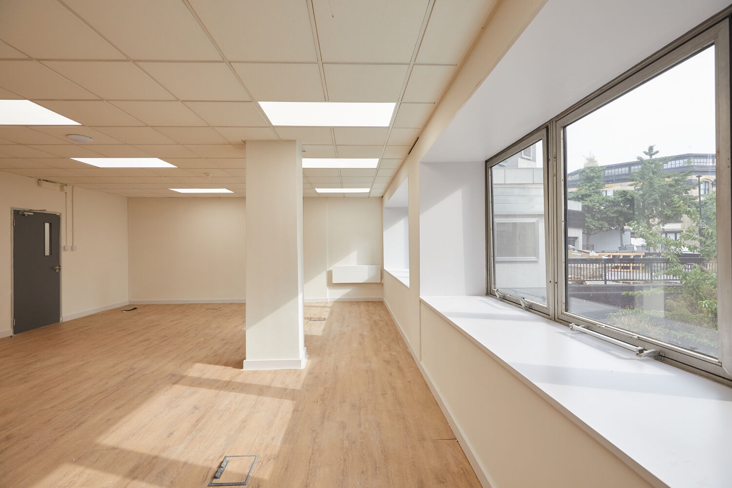 Office Space Development House - Image 11