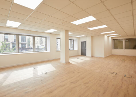 Office Space Development House - Image 10