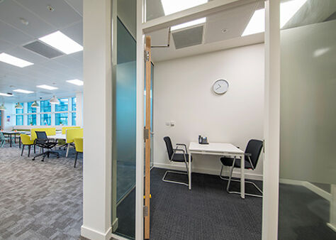 Office Space Heathrow, Terminal 3 - Image 7