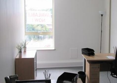 Office Space Gosport - Image 10