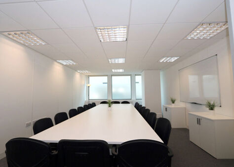 Office Space Capital Tower - Image 5