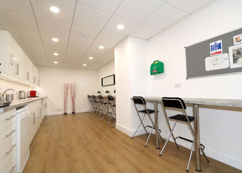 Office Space Capital Tower - Image 4