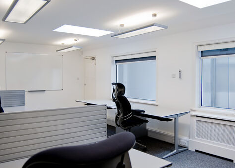 Office Space Wesley House - Image 3