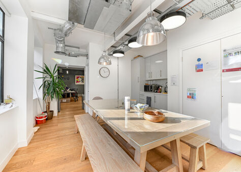 Office Space 40-42 Parker Street - Image 1