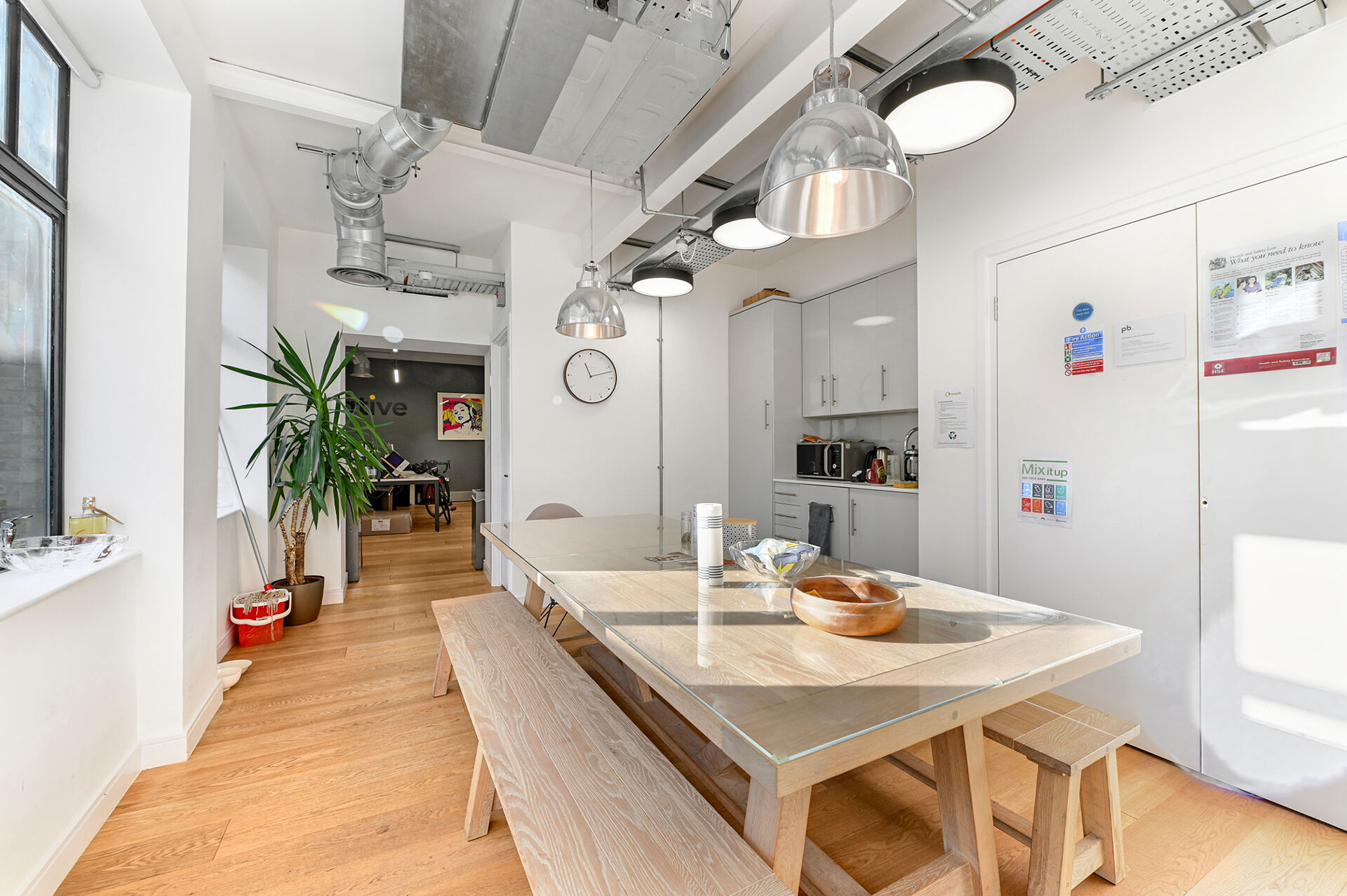 Office Space 40-42 Parker Street - Image 1