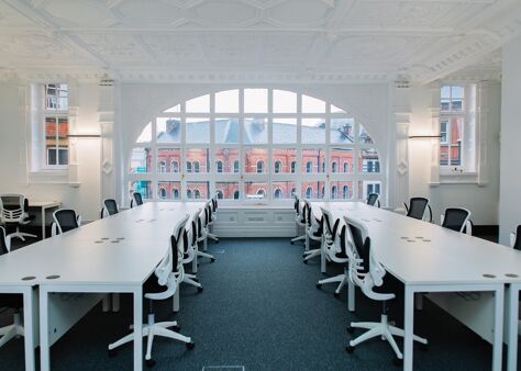 Office Space Leeming Building - Image 4