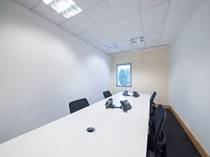 Office Space Rickmansworth Park Road - Image 6