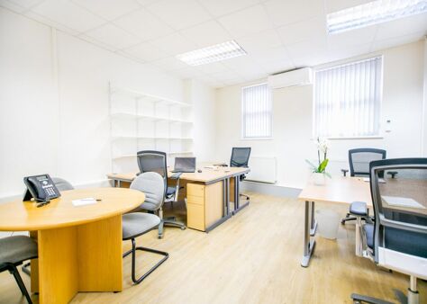 Office Space Hendon - Image 9