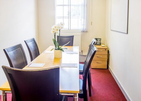 Office Space Hendon - Image 10