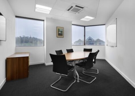Office Space College Road - Image 4