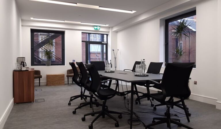 Office Space Hammersmith - Image 3