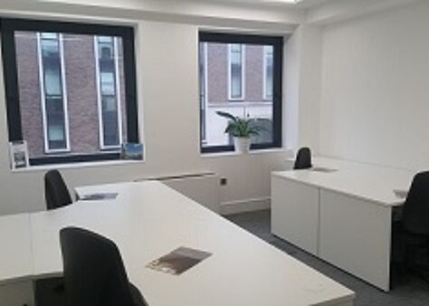 Office Space Hammersmith - Image 5