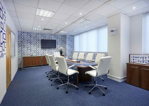 Office Space Solar House - Image 1