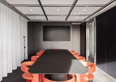 Office Space Blockchain House - Image 16