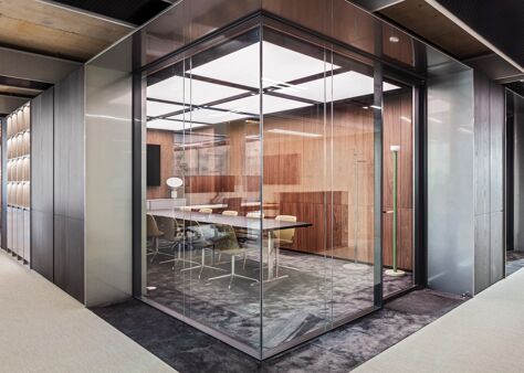 Office Space Blockchain House - Image 8