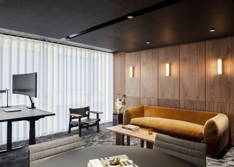 Office Space Blockchain House - Image 10