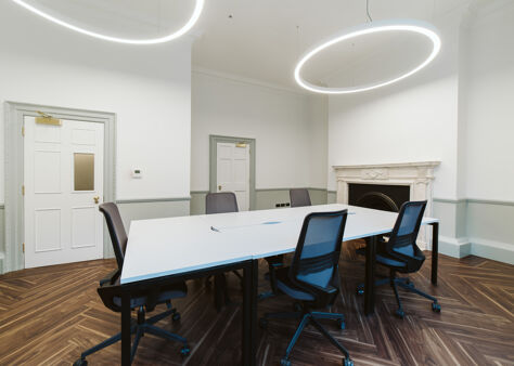 Office Space Theobald's Road - Image 9