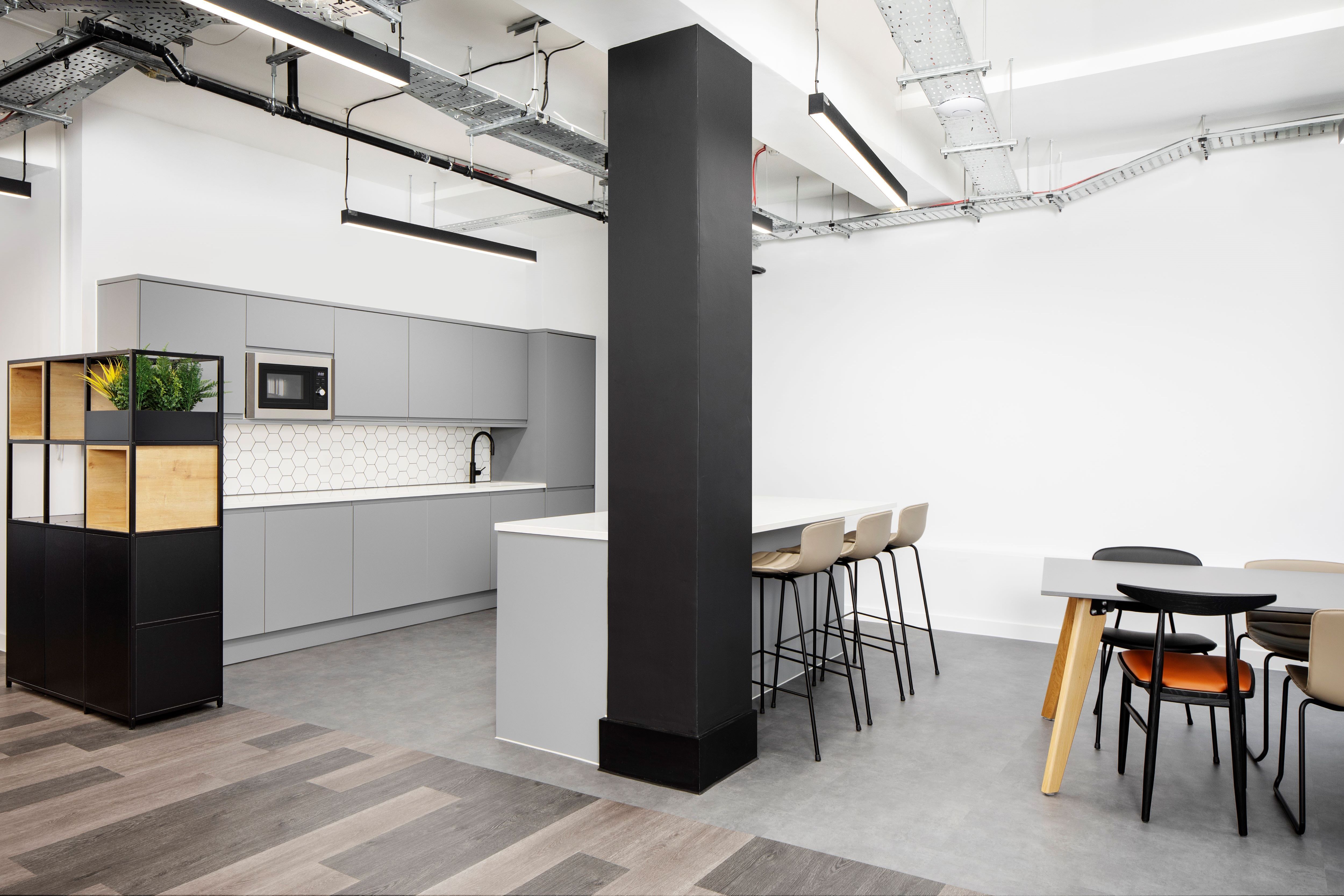 Office Space 67 Clerkenwell Road - Image 6