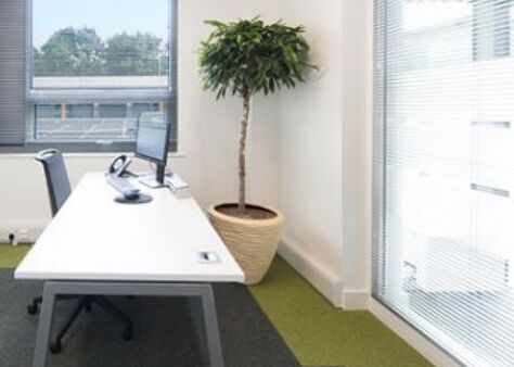 Office Space Chichester - Image 6