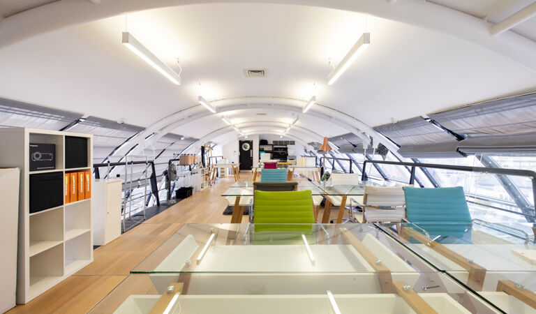 Office Space 8-14 Vine Hill - Image 3