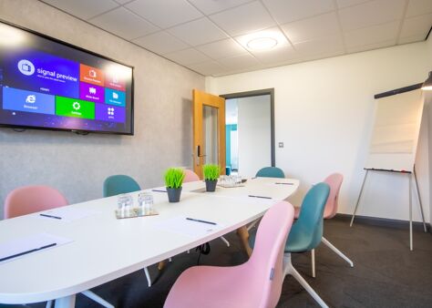 Office Space Ashford - The Cobalt Building - Image 19