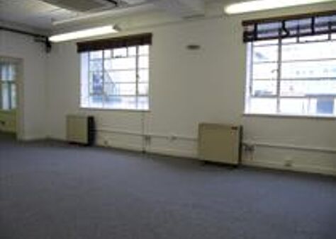 Office Space Bon Marche - Image 4