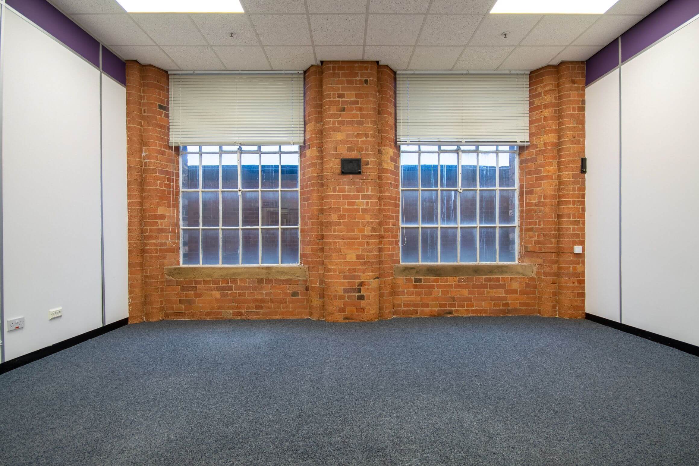 Office Space Nottingham - Arnold Business Centre - Image 10