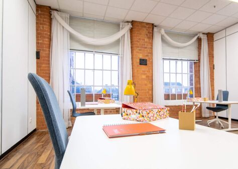 Office Space Nottingham - Arnold Business Centre - Image 9